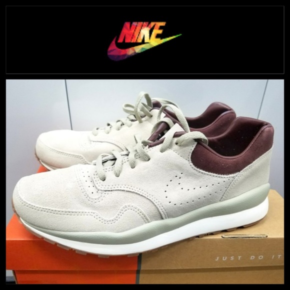 nike safari deconstruct